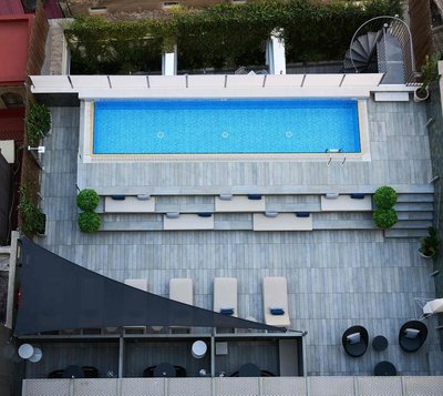 加泰羅尼廣場酒店