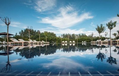 洛勒萊斯卡巴內斯酒店