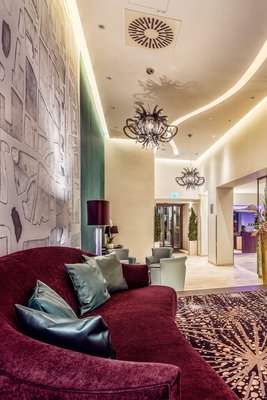 大教堂老城城市經典酒店