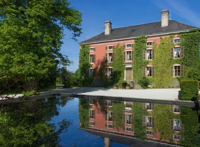 庫爾班城堡温泉努克斯酒店