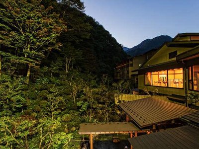 早太郎温泉 山野草之宿 二人靜