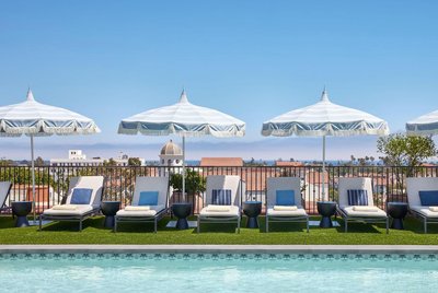 金普頓凱瑞酒店