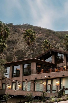 拉古納海灘農場酒店