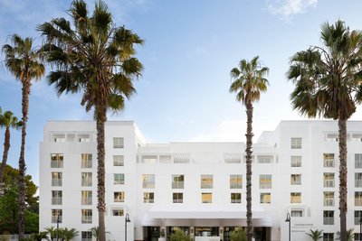 Sandbourne Santa Monica, Autograph Collection