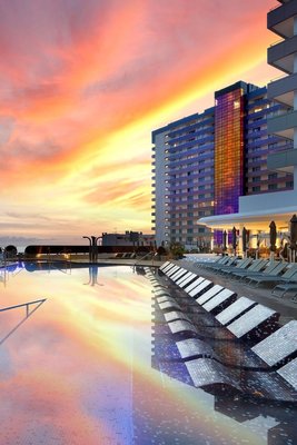 Hard Rock 特內里費島酒店