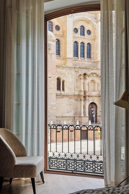 莫利納拉里奧酒店