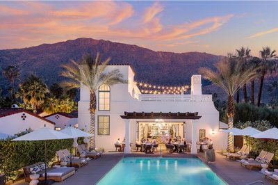 拉塞雷納別墅,柯克伍德集