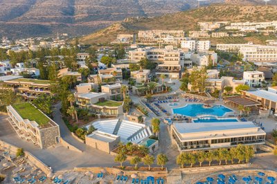 娜娜金色海灘 - 全包