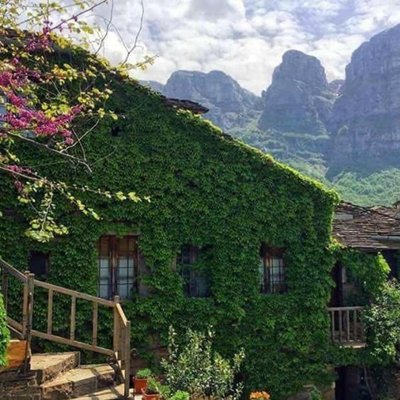 薩尼科索尼斯之家