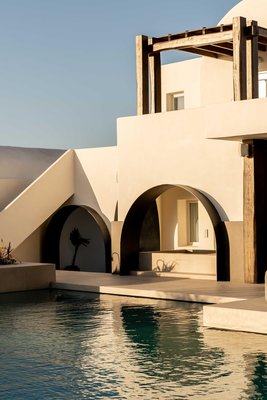 羅卡貝拉聖託里尼水療酒店