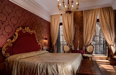 Suites Torre Dell'Orologio