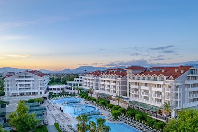 時尚阿斯班多斯海灘全包式酒店