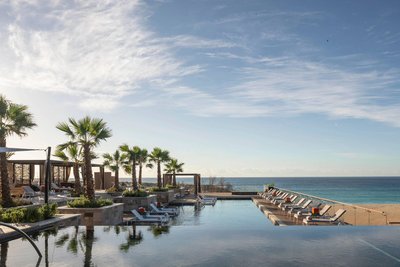 扎敦麗思卡爾頓隱世精品度假酒店