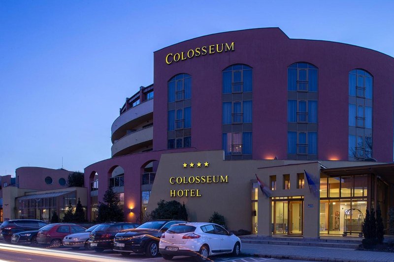 Colosseum Hotel