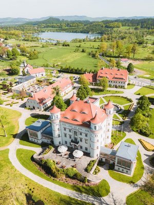 帕拉斯沃間諾酒店