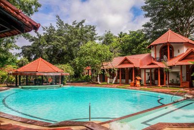 克拉拉塔吉庫瑪拉孔度假村及水療中心