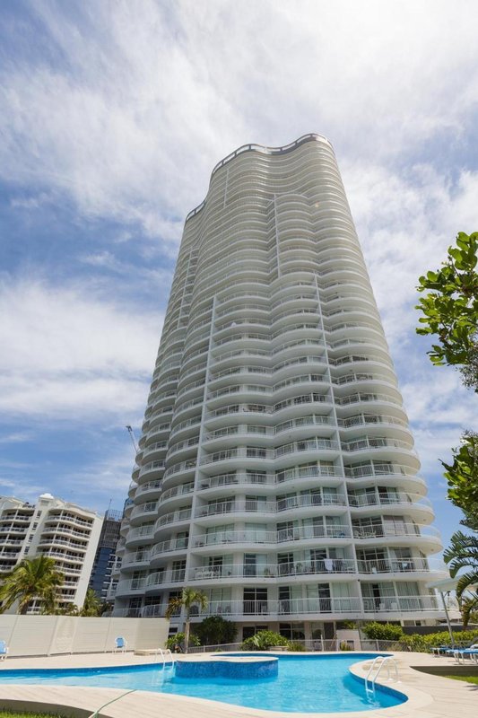 Burleigh Surf Apartments