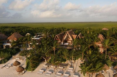 圖蘭拉瓦萊斯酒店