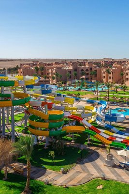 皮卡巴特羅水上樂園度假村 - 赫爾格達