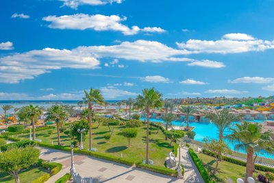 Titanic Palace Families and Couples Only