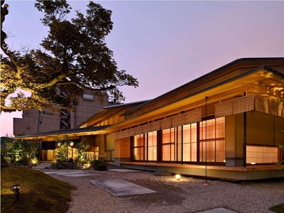 蘆原温泉 光風湯圃 紅屋