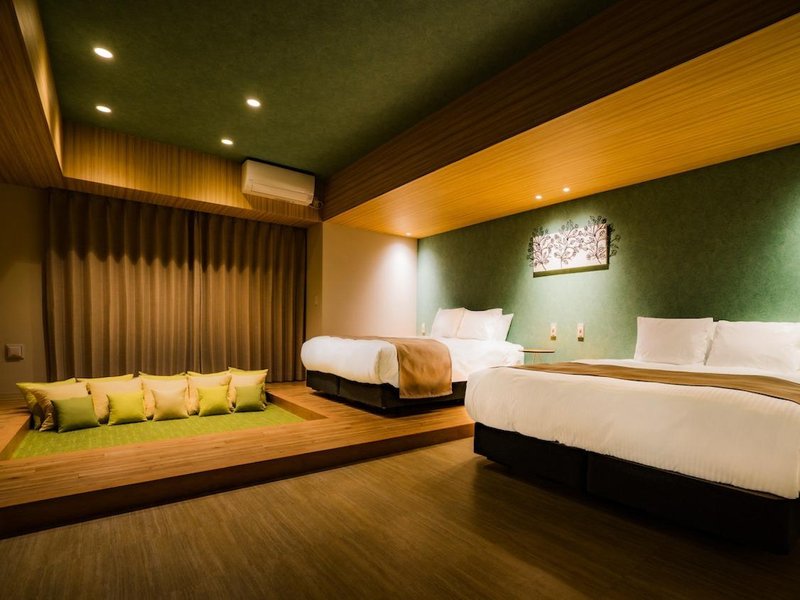 大阪難波蘭朵套房酒店