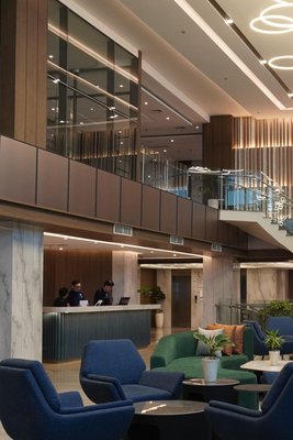 Grand Anara Airport Hotel