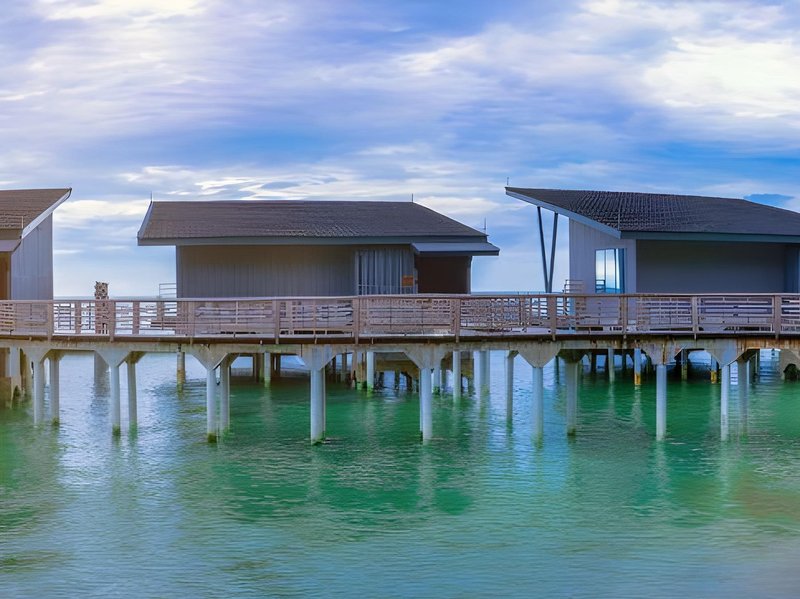 阿斯頓安耶爾海灘酒店