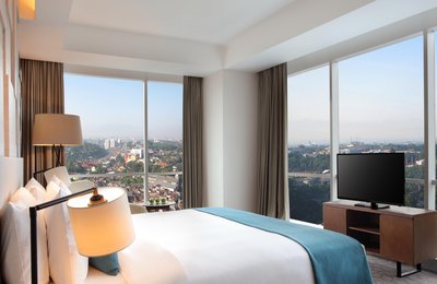 萬隆皇冠假日酒店