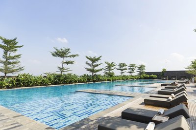 阿麗拉梭羅酒店