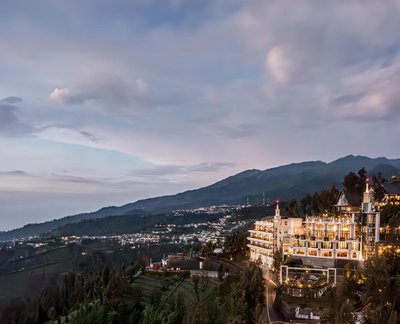 布羅莫普拉塔蘭酒店