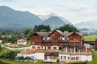 格倫德爾蒙迪假日酒店