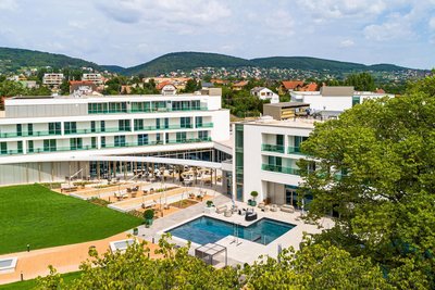 Vinifera葡萄酒與温泉酒店