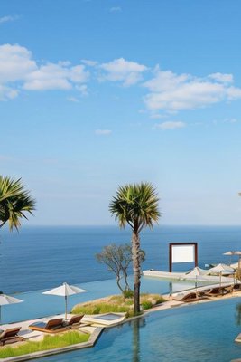 烏魯瓦圖六善酒店