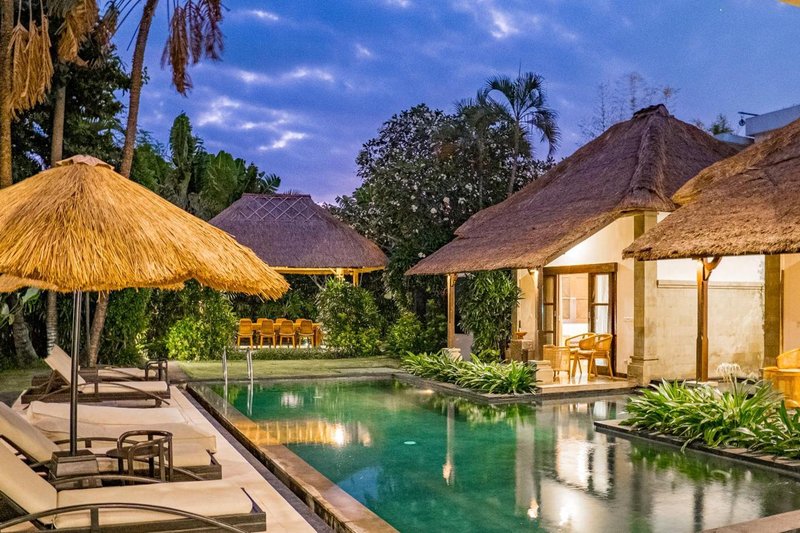 峇里島水明漾布魯班布別墅