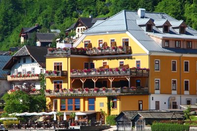 格魯納鮑姆酒店