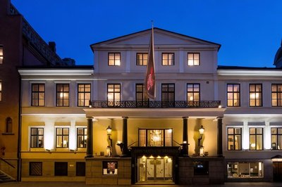 梅菲爾隧道酒店