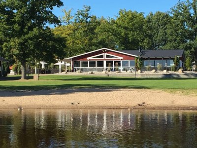 廷斯呂德度假村