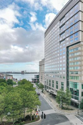 波士頓海港區萬麗酒店