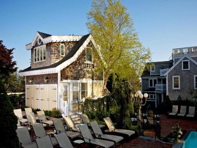 黃銅鑰匙賓館 - 僅限成年人