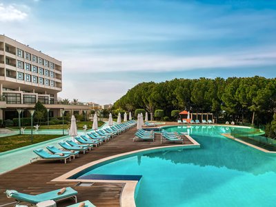 伊茲密爾卡亞温泉及會議中心酒店