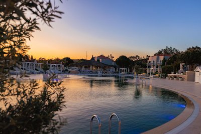 馬克華納佛凱亞海灘度假村及水上樂園