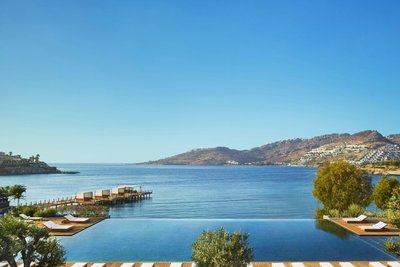 博德魯姆艾迪遜酒店