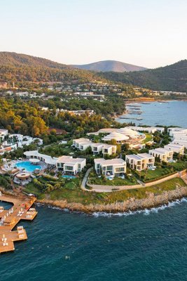 蘇索納博德魯姆LXR酒店及度假村