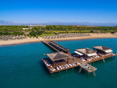 格勞利亞斯林特度假酒店