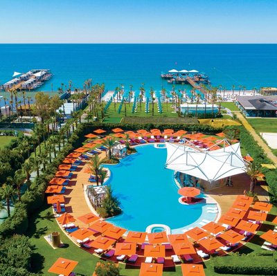 雷納姆卡里亞酒店