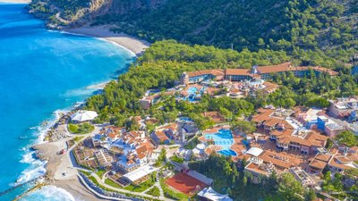 裏琪雅自由酒店