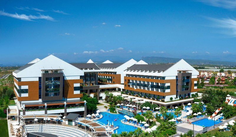 陽台精英度假村 - 全包式