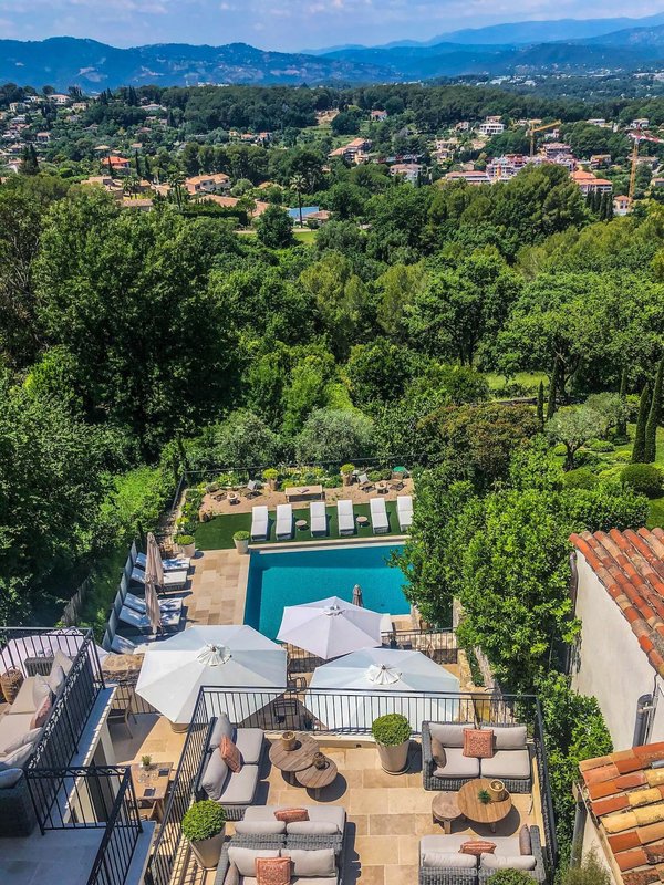 穆然豪華度假酒店