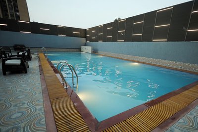 蘇拉特·Regenta世界酒店